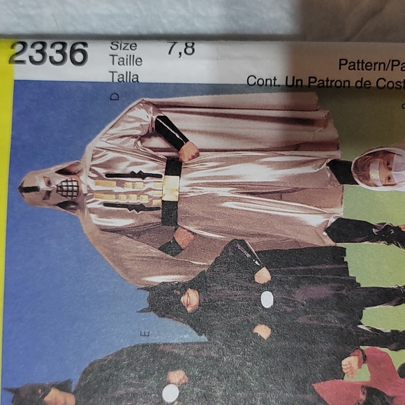 McCall's Costumes..Superheroes!! - Picture 3 of 7